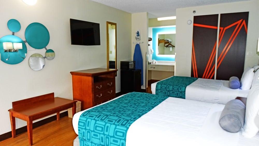 Howard Johnson By Wyndham Savannah Ga Exterior photo