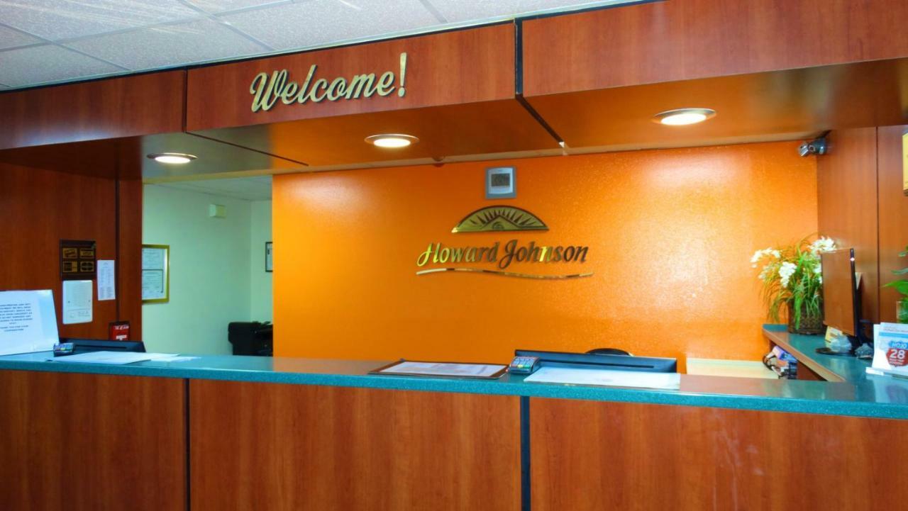 Howard Johnson By Wyndham Savannah Ga Exterior photo